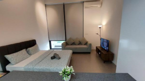 KL Sentral Loft, EST Bangsar #7, LRT, 4pax